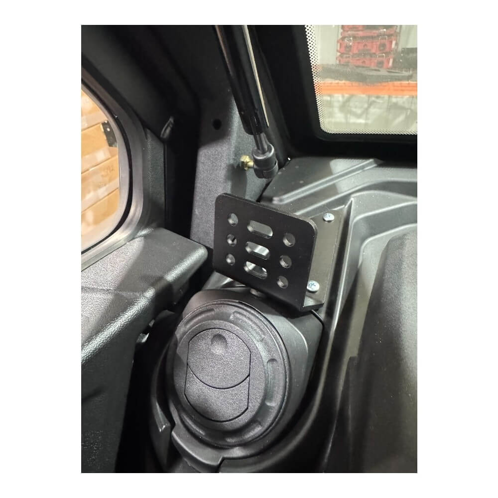 Can-Am Defender HD10 Dash Mount